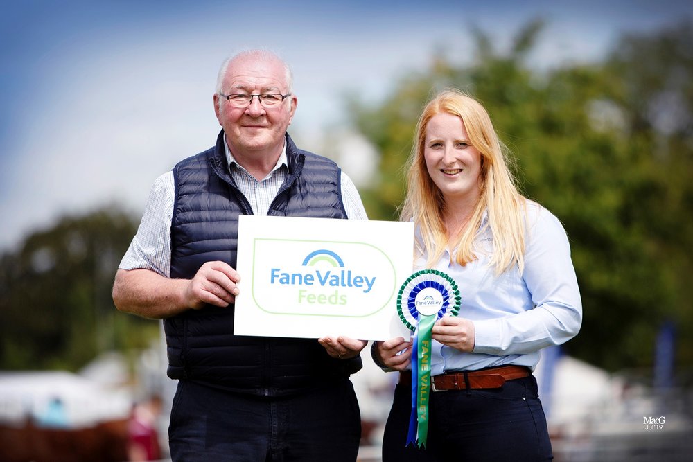 David Hazelton, Dungannon, won the award for the exhibitor gaining the most points at the National Show. He receive the award from Laura Kennedy, Fane Valley.